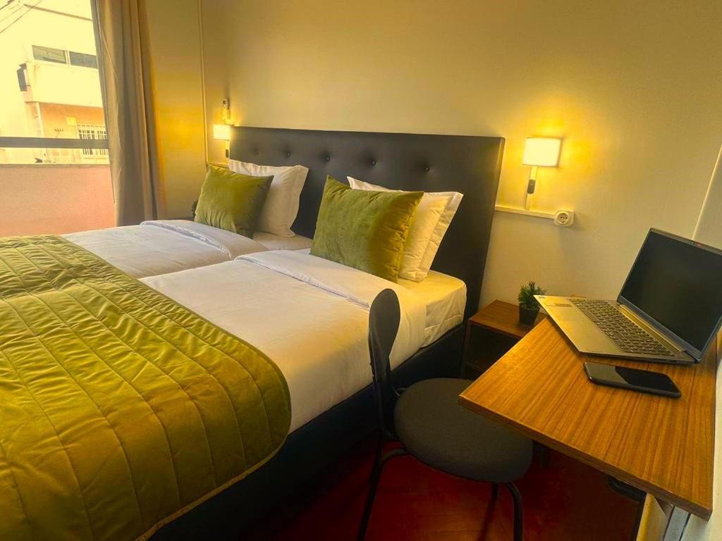 Lisabonna Guest House Амадора Экстерьер фото